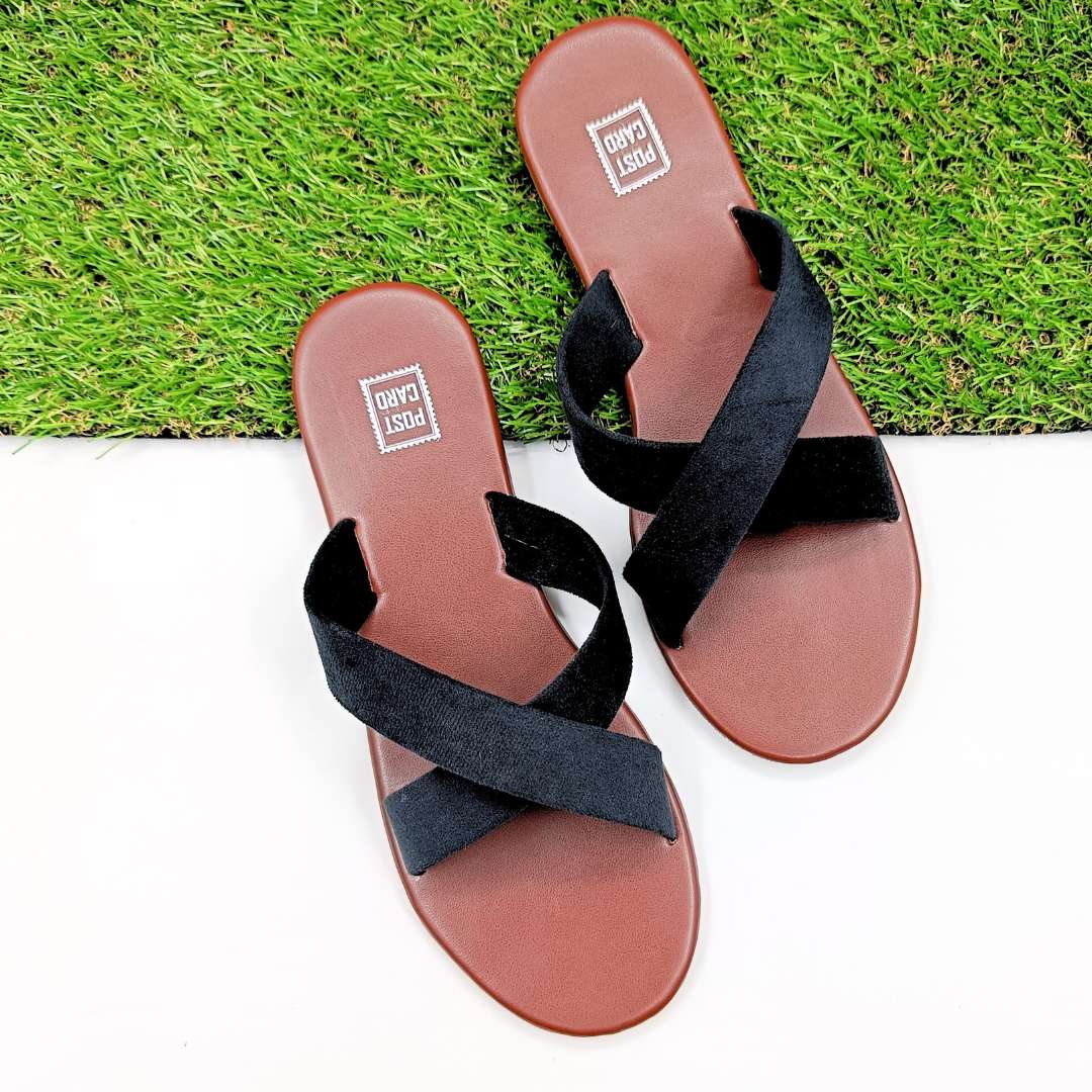Daisy Black Brown Velvet