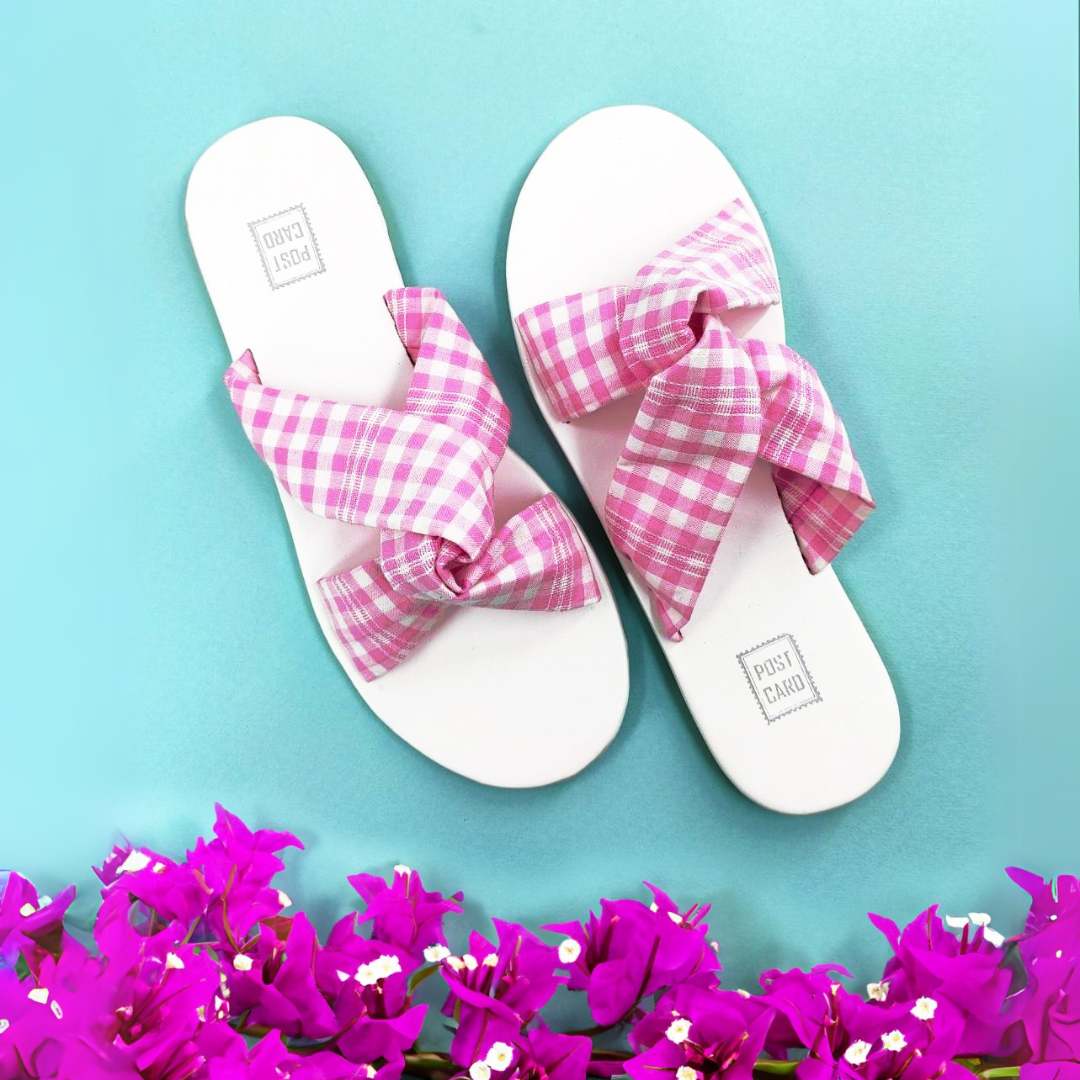 Tara White Pink