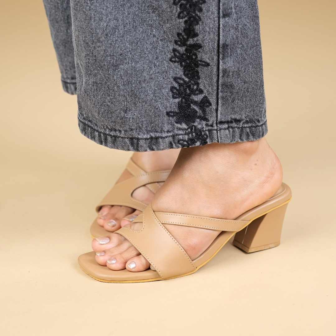 Duet Cleo Block Heels in Tan