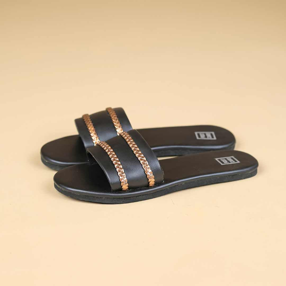 Cairo Flats in Soft Black