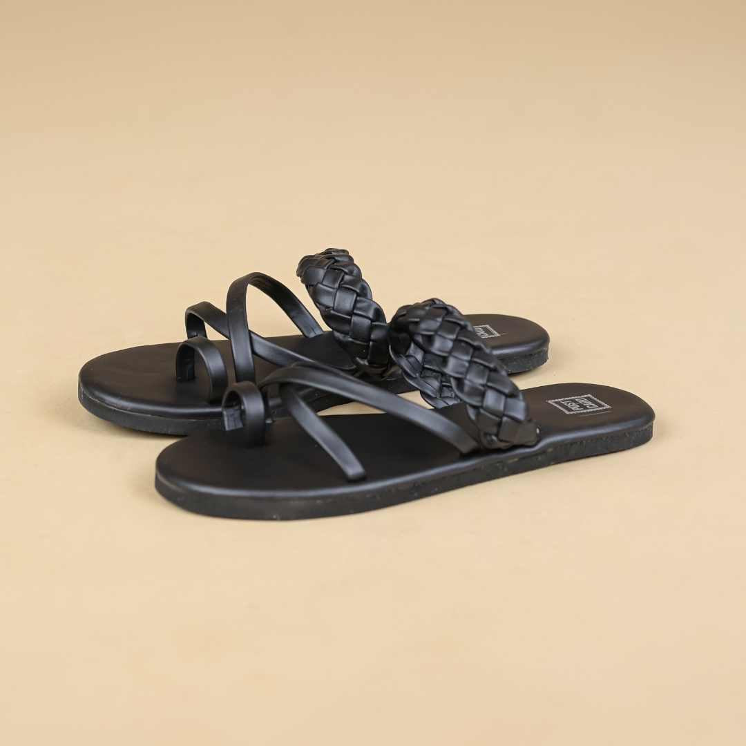Milan Braids Black In Flats