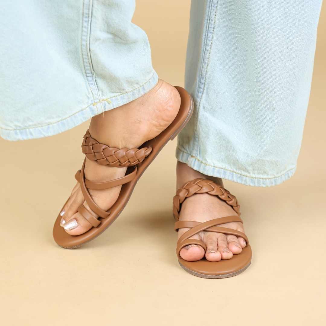 Milan Braids Tan  In Flats