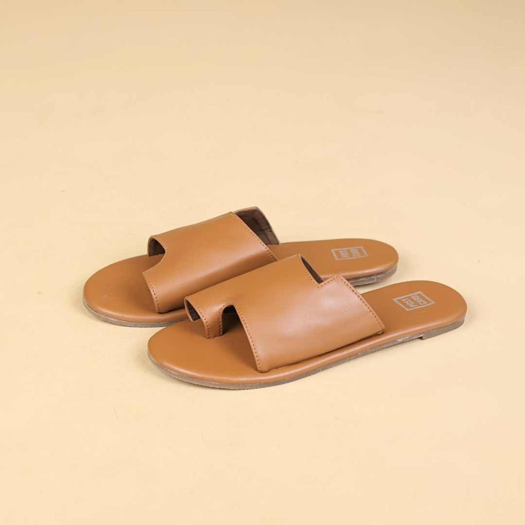Echo Flats  In Soft Tan