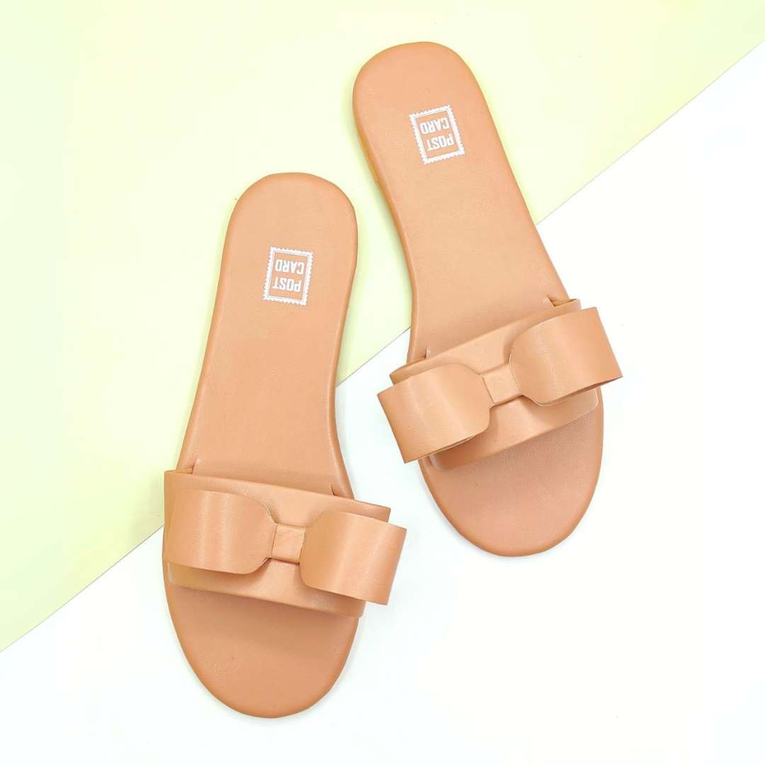 Gladiola Tan