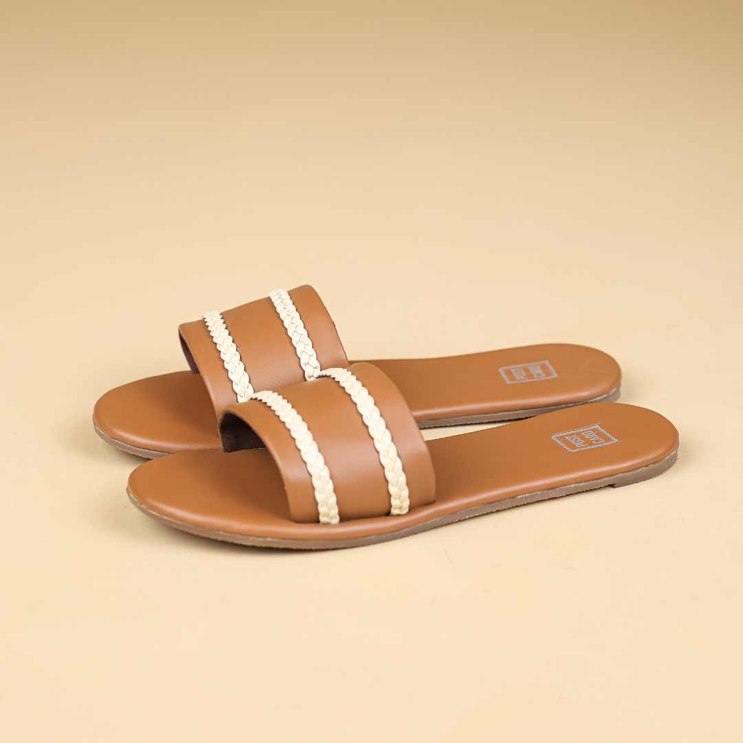 Cairo Flats in Soft Tan
