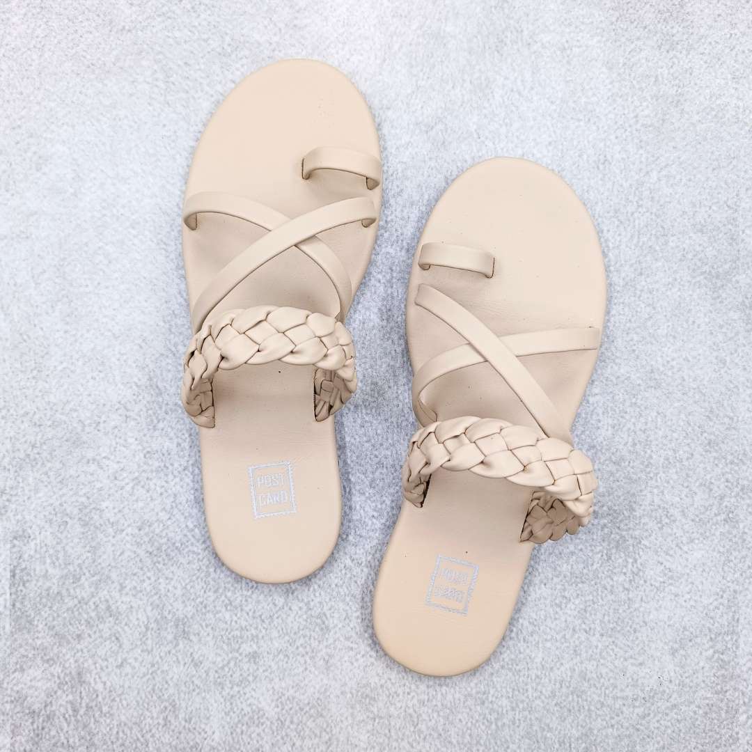Milan Braids Offwhite